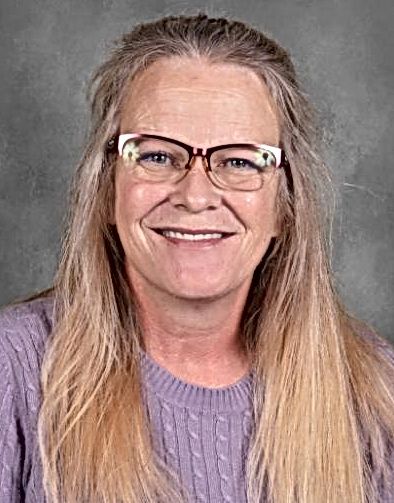 Headshot image of Peggy Thomas