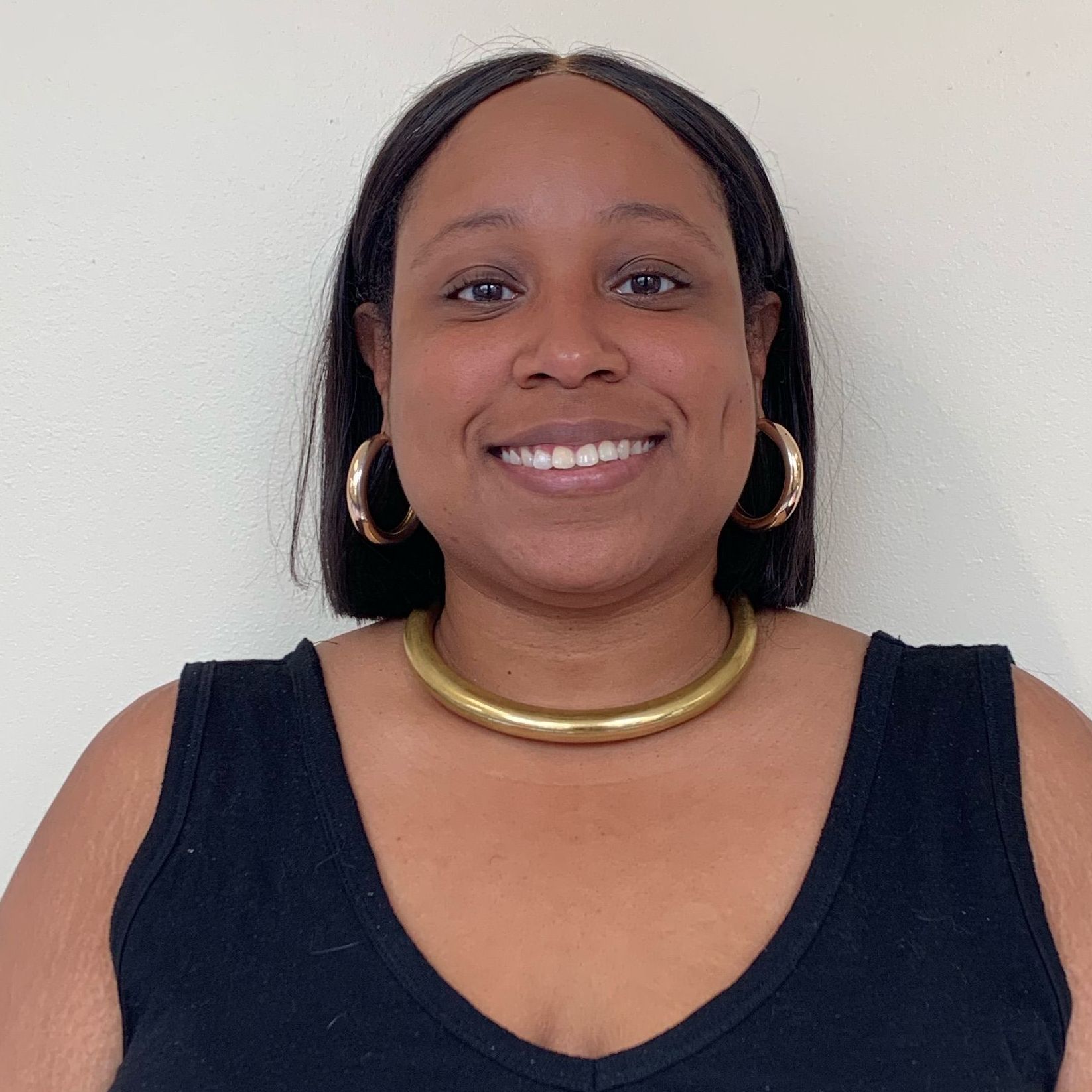  Ebonee James Headshot Image 